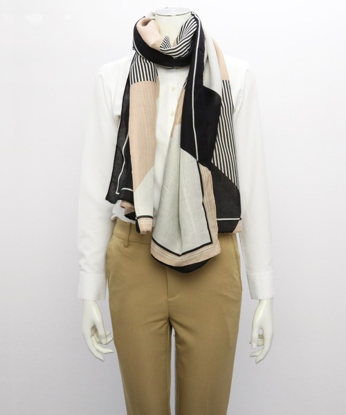 TOKYO SHIRTS（トウキョウシャツ）の「幾何柄　ストール（ストール/ショール・レディース・ベージュ/イエロー・FREE）」の5枚目の写真