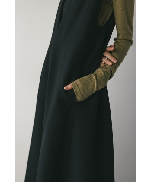 STYLEMIXER(スタイルミキサー)の「レイヤーネックフレアワンピース(ワンピース・レディース・ブラック/グレー・MEDIUM/SMALL)」の6枚目の写真