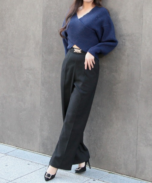 Julia Boutique（ジュリアブティック）の「チェーンデザインハイウエストストレートパンツ/23590（その他パンツ・レディース・グレー/ブラック・ONE）」の5枚目の写真