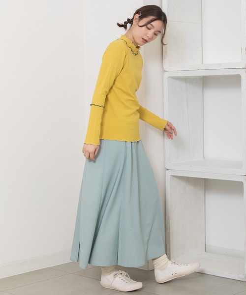 POU DOU DOU（プードゥドゥ）の「配色メローテレコトップス（Tシャツ/カットソー・レディース・イエロー/ダークグレー/アイボリー/グリーン・3）」の10枚目の写真