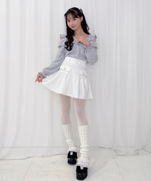 Honey Cinnamon(ハニーシナモン)の「オフショルハートケーブルニット(ニット/セーター・レディース・ホワイト/ピンク/サックスブルー・FREE)」の6枚目の写真