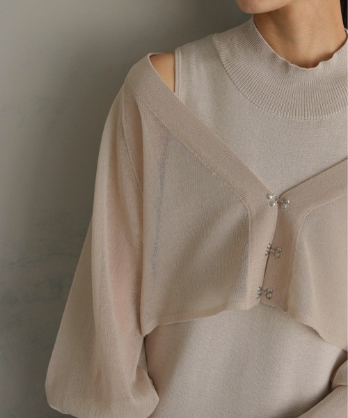 &g'aime(アンジェム)の「【&g'aime】フィンガーホール付カーディガン+ノースリーブニットワンピースセット(2pcs)(ドレス・レディース・グレイッシュベージュ/ブラック/パープル・FREE)」の21枚目の写真