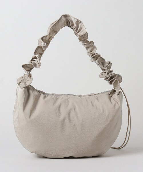 THE SHOP TK （ザ ショップ ティーケー ）の「◆【軽量】シャカシャカムーンショルダーバッグ（ショルダーバッグ・レディース・ベージュ/ブラック/カーキ/イエロー系その他・00）」の19枚目の写真