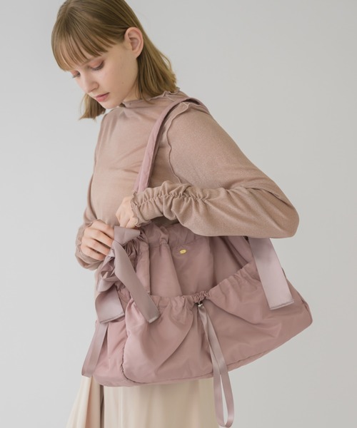 idem（イデム）の「shiny ribbon bag/ドロストサテンリボンバッグ（トートバッグ・レディース・ブルー/ピンク・FREE）」の15枚目の写真