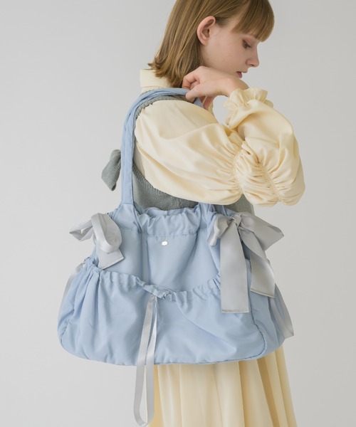 idem（イデム）の「shiny ribbon bag/ドロストサテンリボンバッグ（トートバッグ・レディース・ブルー/ピンク・FREE）」の11枚目の写真