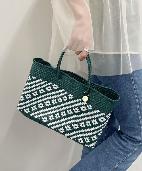 Letra（レトラ）の「【Letra/レトラ】柄編みメルカドバッグ ショートタイプ（かごバッグ・レディース・ブラック系その他/オレンジ系その他/グリーン系その他・FREE）」の7枚目の写真