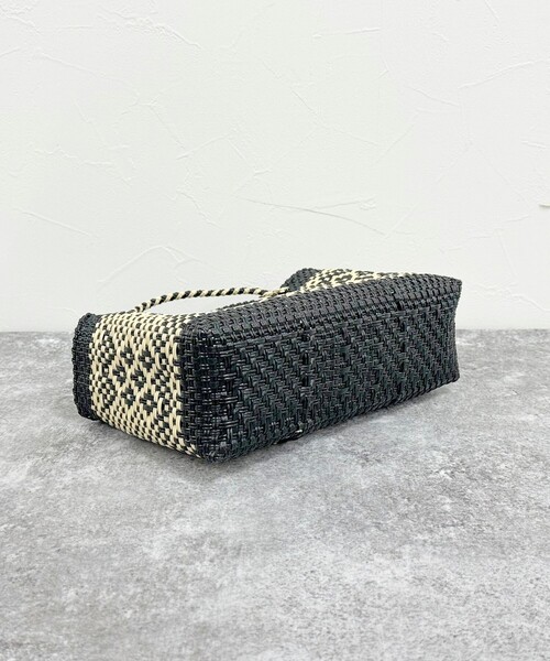 Letra（レトラ）の「【Letra/レトラ】柄編みメルカドバッグ ショートタイプ（かごバッグ・レディース・ブラック系その他/オレンジ系その他/グリーン系その他・FREE）」の14枚目の写真