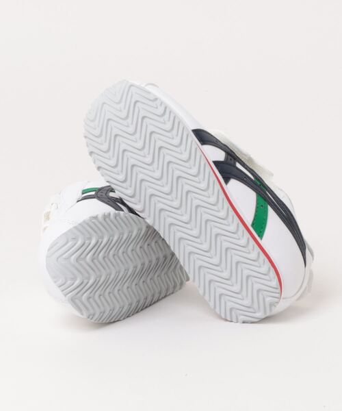 ASICS(アシックス)の「ASICS SUKU2 アシックス スクスク COTLA MINI SL 2【軽量】キッズスニーカー ストラップ(コトラミニSL2) 1144A383 107 ホワイト/ダークネイビー(スニーカー・キッズ・ホワイト系その他・16.0cm/16.5cm/17.0cm/17.5cm/18.0cm/18.5cm/19.0cm/19.5cm/20.0cm/20.5cm/21.0cm/21.5cm/22.0cm)」の3枚目の写真