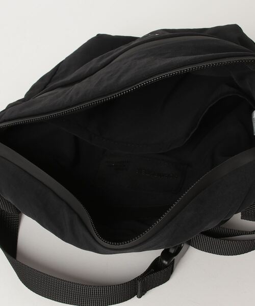ADAM PATEK(アダムパテック)の「『ADAM PATEK』 nylon mini shoulder bag/ナイロンミニショルダーバッグ(ショルダーバッグ・メンズ・カーキ/ブラック・FREE)」の5枚目の写真