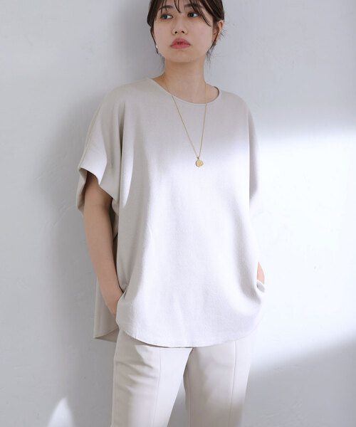La TOTALITE（ラトータリテ）の「【Munich/ミューニック】double face boucle blouse（シャツ/ブラウス・レディース・ブラック/ホワイト・FREE）」の2枚目の写真