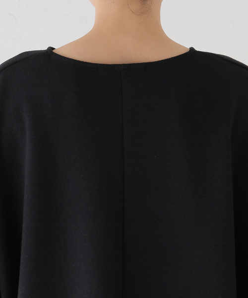 La TOTALITE（ラトータリテ）の「【Munich/ミューニック】double face boucle blouse（シャツ/ブラウス・レディース・ブラック/ホワイト・FREE）」の18枚目の写真