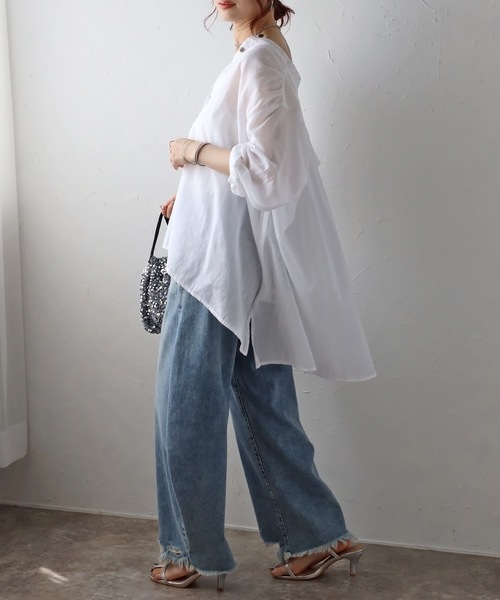 &HALF(アンドハーフ)の「ノーカラーギャザーフレアブラウス(インド綿.インドコットン.コットン100%,綿100%)(シャツ/ブラウス・レディース・ベージュ/ネイビー/イエロー/ホワイト/コーラルピンク/サックスブルー・M/L/LL)」の10枚目の写真