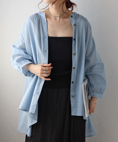 &HALF(アンドハーフ)の「ノーカラーギャザーフレアブラウス(インド綿.インドコットン.コットン100%,綿100%)(シャツ/ブラウス・レディース・ベージュ/ネイビー/イエロー/ホワイト/コーラルピンク/サックスブルー・M/L/LL)」の17枚目の写真