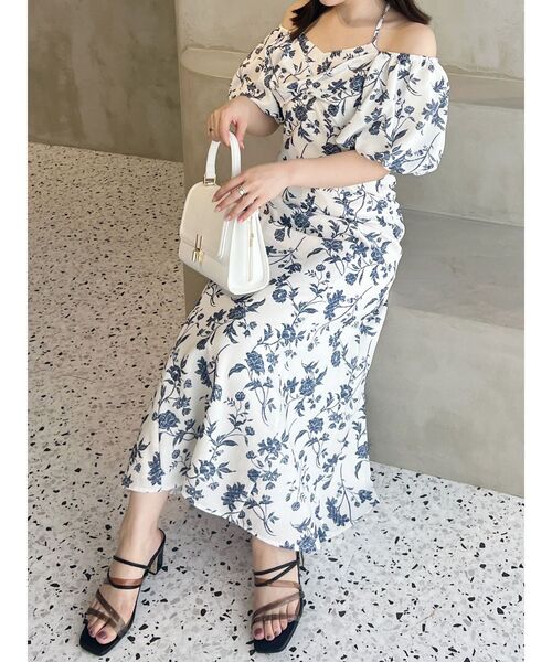 美品　クレッシェントデュオ　花柄　ボタニカル柄　ワンピース　麻　ベージュ　M MERCURYDUO】シアーノースリニット花柄ドッキングワンピース