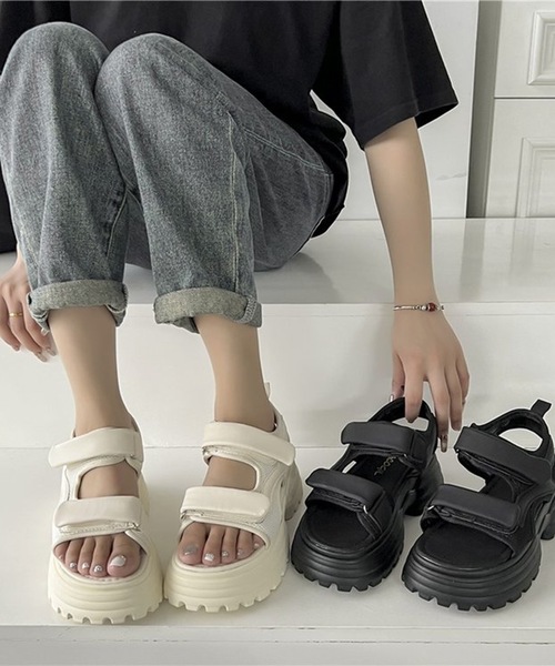 Lace Ladies(レースレディース)の「ベルクロ バンド 厚底 スポーツ サンダル(サンダル・レディース・ブラック/アイボリー・23/24/24.5/23.5/22.5/ 25)」の12枚目の写真