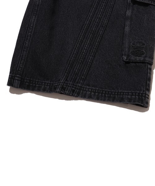 adidas（アディダス）の「adidas DNM CAPRI SHORT / アディダス Adilenium シーズン2 デニムカプリショーツ（デニムパンツ・レディース・ブラック・24inch/25inch/23inch）」の5枚目の写真