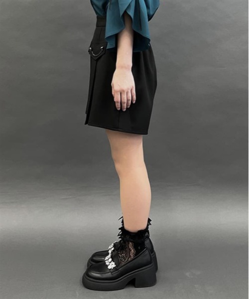 axes femme POETIQUE（アクシーズファムポエティック）の「チェーンフラップキュロット（その他パンツ・レディース・ネイビー/ブラック・MEDIUM）」の9枚目の写真