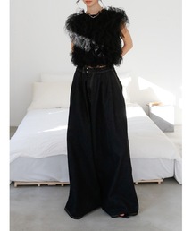 tuck wide denim