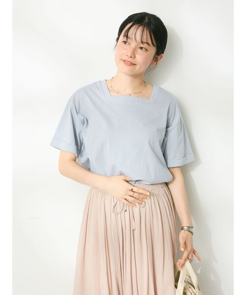 CRAFT STANDARD BOUTIQUE(クラフトスタンダードブティック)の「接触冷感/抗菌防臭/ 前後2WAY半袖スクエアネックTee(Tシャツ/カットソー・レディース・ラベンダー/アイボリー/ブラック/サックスブルー・FREE)」の7枚目の写真