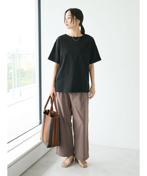 CRAFT STANDARD BOUTIQUE(クラフトスタンダードブティック)の「接触冷感/抗菌防臭/ 前後2WAY半袖スクエアネックTee(Tシャツ/カットソー・レディース・ラベンダー/アイボリー/ブラック/サックスブルー・FREE)」の20枚目の写真