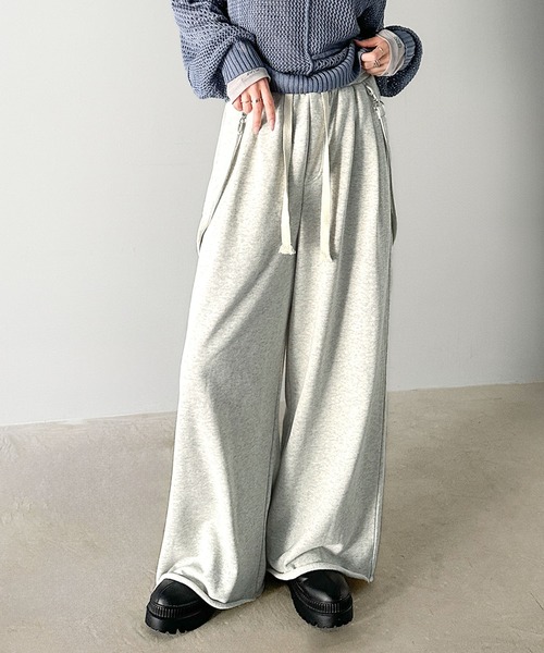 Java（ジャバ）の「《JAVA ジャバコラボ》ワンランク上の着こなし叶う。サスペンダー付裏毛2タックワイドパンツ（セットアップ可能）（その他パンツ・メンズ・ブラック/杢グレー/オートミール・MEDIUM/LARGE/SMALL/X-LARGE）」の9枚目の写真