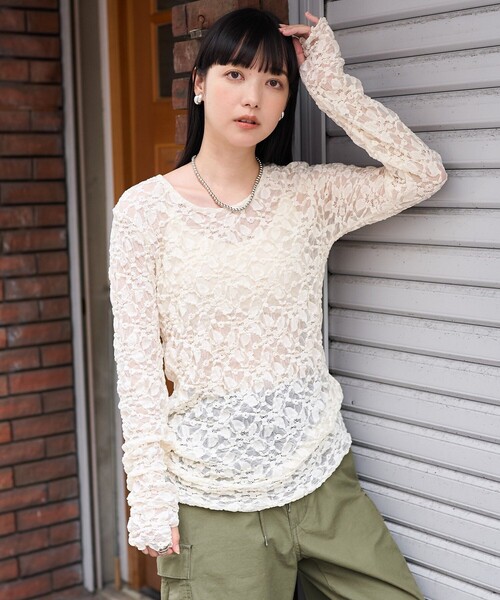「FREAK'S STORE」 長袖カットソー フリ- オフホワイト レディース FREAK'S STORE（フリークスストア）の「袖フリルロングスリーブ
