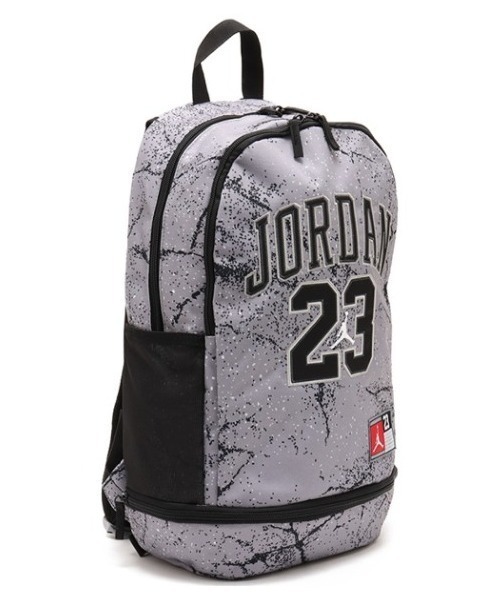 り*ー様 JORDAN ロゴ入りグレー中型バッグ ROOKIE KIDS｜バッグ JORDAN(ジョーダン) JAN JERSEY BACKPACK