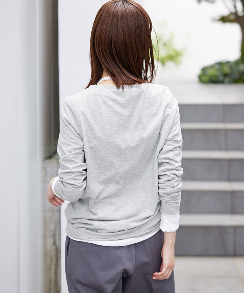 SLOBE IENA（スローブイエナ）の「T/C天竺ベーシックロンTEE（Tシャツ/カットソー・レディース・グレー/ホワイト/ダークブルー・FREE）」の16枚目の写真
