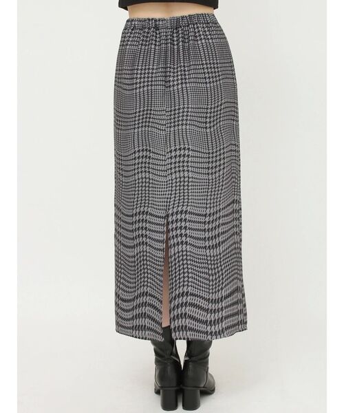 MURUA（ムルーア）の「ウェーブチェックナロースカート（スカート・レディース・パープル/グレー・FREE）」の16枚目の写真