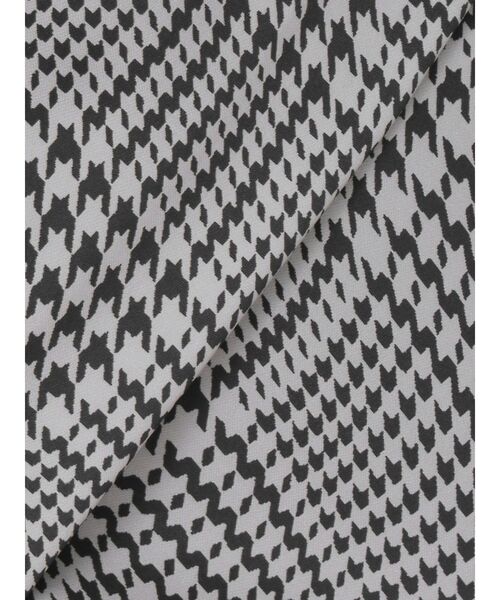 MURUA（ムルーア）の「ウェーブチェックナロースカート（スカート・レディース・パープル/グレー・FREE）」の19枚目の写真