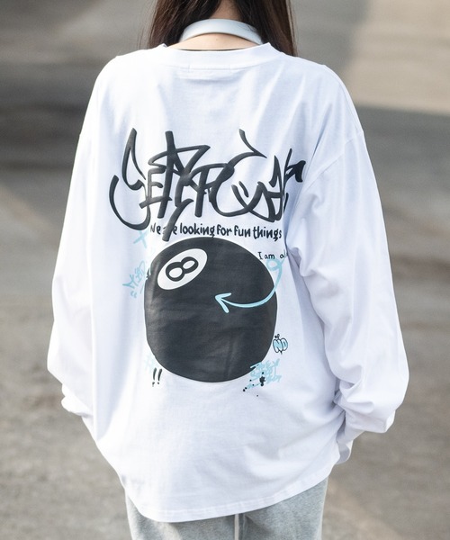 JOHN'S CLOSET(ジョンズクローゼット)の「【13】発砲グラフィックプリント オーバーサイズ ロングスリーブTシャツ(Tシャツ/カットソー・メンズ・ホワイト系1/ホワイト系2/ホワイト系3/ブラック系2/ブラック系1/ブラック系3・MEDIUM/LARGE)」の2枚目の写真