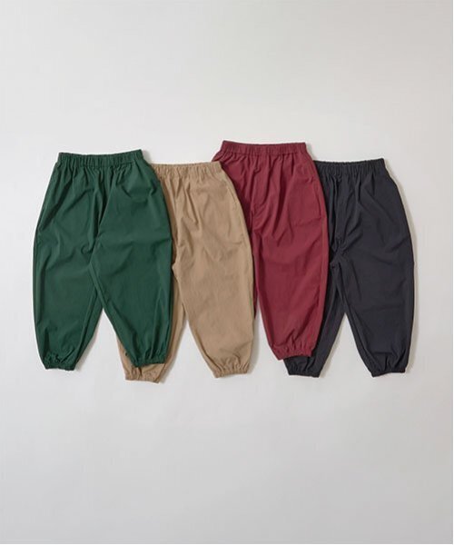 b・ROOM（ビールーム）の「【セットアップ可能】ナイロンパンツ（その他パンツ・キッズ・ブラック/ダークグリーン/ベージュ/エンジ・100cm/110cm/120cm/130cm/140cm/150cm）」の5枚目の写真