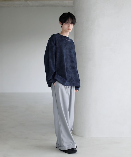 ETELIO（エテリオ）の「【25AW】カットコーデュロイ/ヴィンテージ加工クルーネックプルオーバー（スウェット・メンズ・ブラウン/ブラック/ブルーグレー/アイボリー/グレー/ワイン/グリーン/ブルー/ブラック系/ブルー系/ワイン系/ブラウン系・L/M/S/XL）」の22枚目の写真