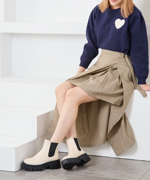 attagirl(アタガール)の「厚底サイドゴアブーツ(ブーツ・レディース・ブラック/アイボリー・S/M/L/LL/3L)」の18枚目の写真