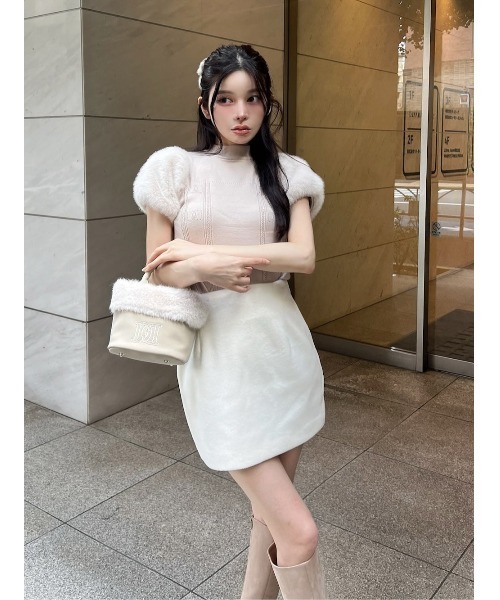 Darich（ダーリッチ）の「ファースリーブDDニットトップス（ニット/セーター・レディース・ベージュ/ブラック/グレー・FREE）」の21枚目の写真