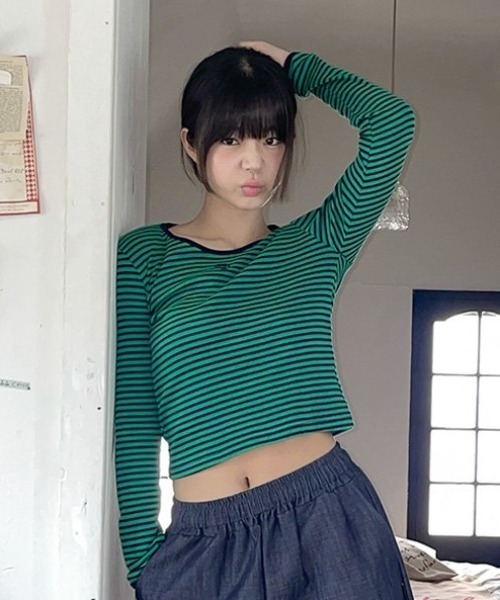 muahmuah（ムーアムーア）の「A'GEM/9 × .kom 『muah muah/ムーアムーア』 LOGO STITCH STRIPE LS/ロゴ ステッチ ストライプ 長袖カットソー（Tシャツ/カットソー・レディース・ブラック/ネイビー/ブラウン・FREE）」の14枚目の写真