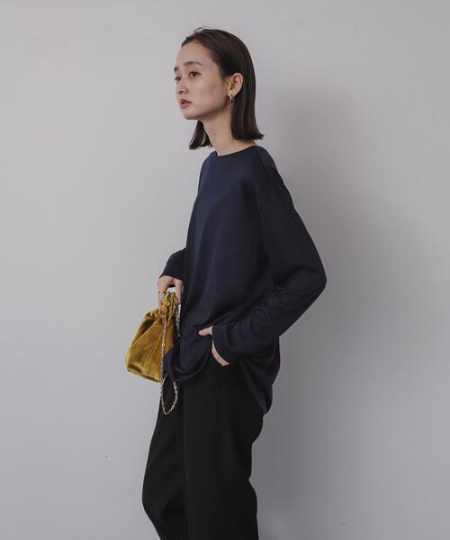 SENSE OF PLACE by URBAN RESEARCH(センスオブプレイスバイアーバンリサーチ)の「ラウンドテールシアールーズトップ(Tシャツ/カットソー・レディース・ネイビー/ブラック/オフホワイト・ONE)」の14枚目の写真