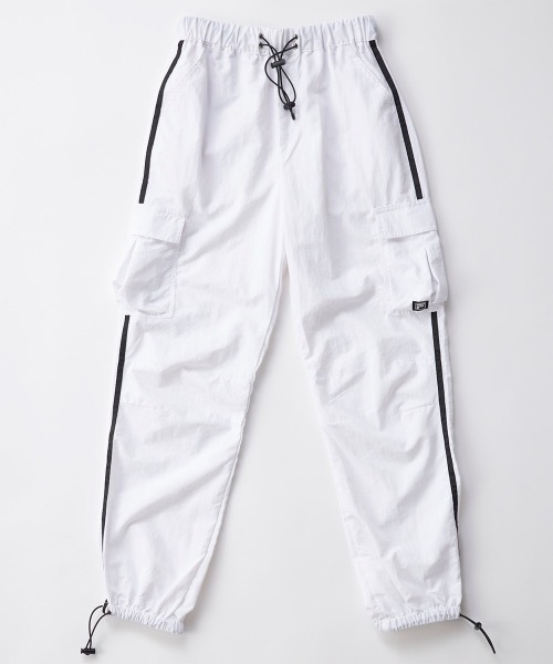 【FILA/フィラ】キッズナイロンカーゴパンツ ライン入り 通学 ダンス（カーゴパンツ）｜FILA（フィラ） 5,390円