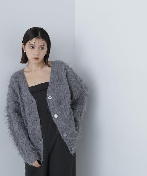 NATURAL BEAUTY BASIC(ナチュラルビューティーベーシック)の「◇Vネック起毛コーディガン(カーディガン/ボレロ・レディース・チャコールグレー/オフホワイト/ベージュ・FREE)」の10枚目の写真