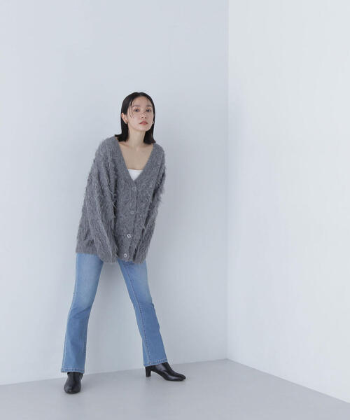 NATURAL BEAUTY BASIC(ナチュラルビューティーベーシック)の「◇Vネック起毛コーディガン(カーディガン/ボレロ・レディース・チャコールグレー/オフホワイト/ベージュ・FREE)」の13枚目の写真