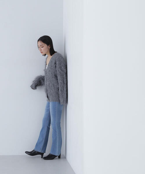 NATURAL BEAUTY BASIC(ナチュラルビューティーベーシック)の「◇Vネック起毛コーディガン(カーディガン/ボレロ・レディース・チャコールグレー/オフホワイト/ベージュ・FREE)」の15枚目の写真