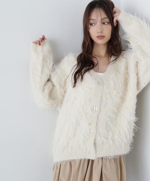 NATURAL BEAUTY BASIC(ナチュラルビューティーベーシック)の「◇Vネック起毛コーディガン(カーディガン/ボレロ・レディース・チャコールグレー/オフホワイト/ベージュ・FREE)」の19枚目の写真