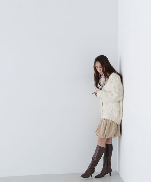 NATURAL BEAUTY BASIC(ナチュラルビューティーベーシック)の「◇Vネック起毛コーディガン(カーディガン/ボレロ・レディース・チャコールグレー/オフホワイト/ベージュ・FREE)」の20枚目の写真
