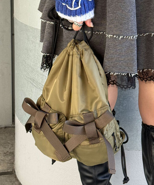 CIAOPANIC（チャオパニック）の「テープリボンナイロンナップザック（バックパック/リュック・レディース・ブラック/カーキ・FREE）」の17枚目の写真