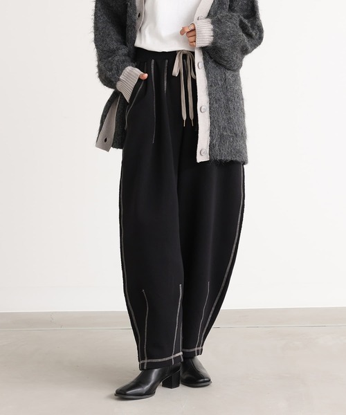 n'OrLABEL(ノアールレーベル)の「裏起毛配色ステッチコクーンパンツ(その他パンツ・レディース・ネイビー/ブラック/杢グレー・2/1)」の1枚目の写真