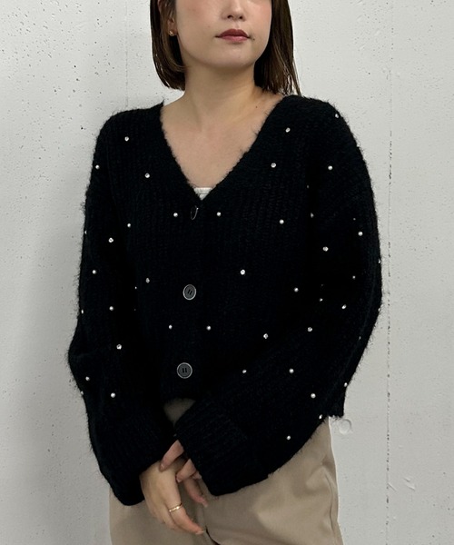 archives（アルシーヴ）の「ビジューパールニットカーディガン（カーディガン/ボレロ・レディース・ブラック/オフホワイト/グレー/ピンク・MEDIUM）」の22枚目の写真