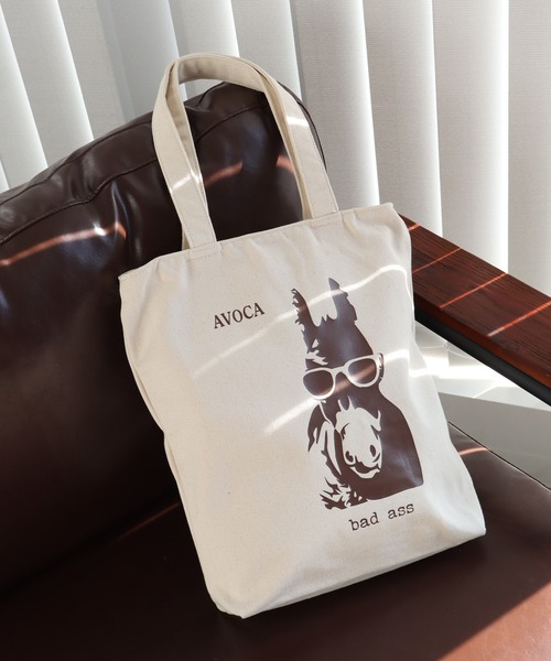 AVOCA(アヴォカ)の「【AVOCA/アヴォカ】コットンキャンバス アソート トートバッグ(容量:約15L)/(Old Label)(Sheep)(Donkey)(Flamingo)(Dog)(トートバッグ・レディース・アイボリー系3/アイボリー系/アイボリー系2/アイボリー系4/アイボリー系1/アイボリー系9/アイボリー系7/アイボリー系8/アイボリー系6/アイボリー系5・FREE)」の3枚目の写真