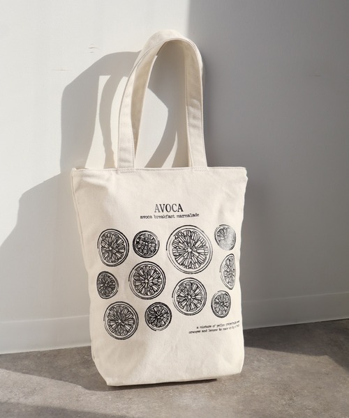 AVOCA(アヴォカ)の「【AVOCA/アヴォカ】コットンキャンバス アソート トートバッグ(容量:約15L)/(Old Label)(Sheep)(Donkey)(Flamingo)(Dog)(トートバッグ・レディース・アイボリー系3/アイボリー系/アイボリー系2/アイボリー系4/アイボリー系1/アイボリー系9/アイボリー系7/アイボリー系8/アイボリー系6/アイボリー系5・FREE)」の9枚目の写真