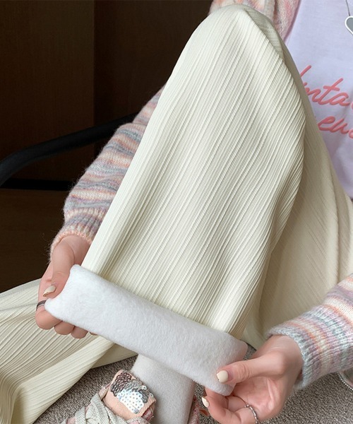 Miniministore(ミニミニストア)の「裏起毛ストレートパンツ暖かい レディース(スラックス・レディース・グレー/キャメル/アイボリー/ブラック/グリーン・M/L/XL)」の3枚目の写真