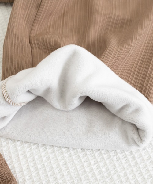 Miniministore(ミニミニストア)の「裏起毛ストレートパンツ暖かい レディース(スラックス・レディース・グレー/キャメル/アイボリー/ブラック/グリーン・M/L/XL)」の6枚目の写真